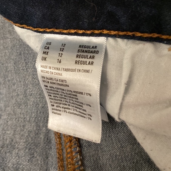 American Eagle distressed jeggings - Picture 5 of 5